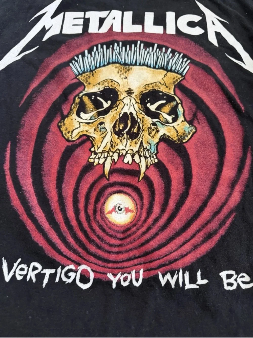 Metallica Men’s Black Short Sleeve Graphic Tee - In Vertigo